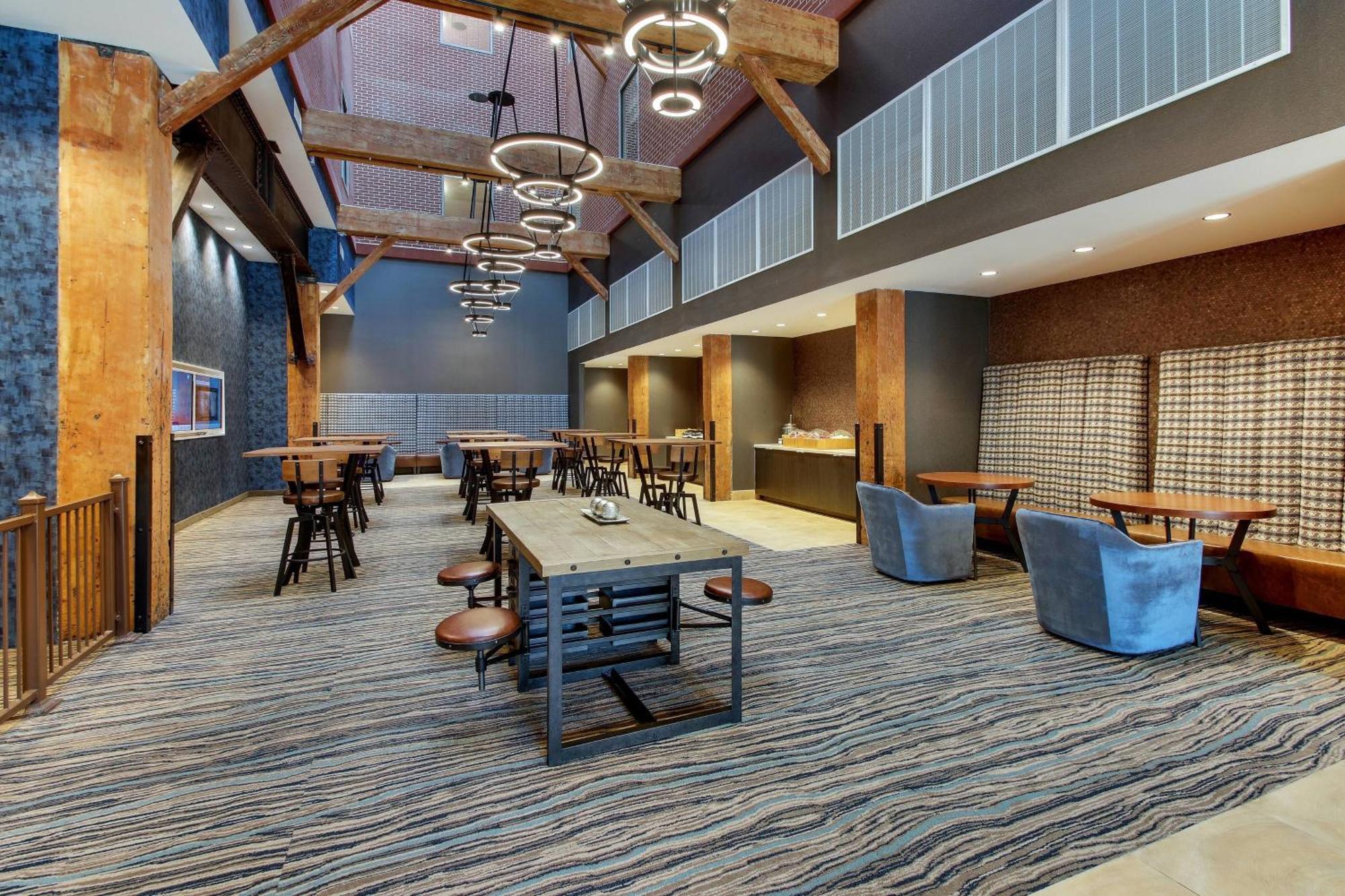Springhill Suites By Marriott Montgomery Downtown Exterior foto